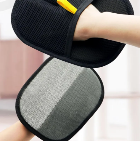 Dual-Action Pet Hair Lifting Gloves