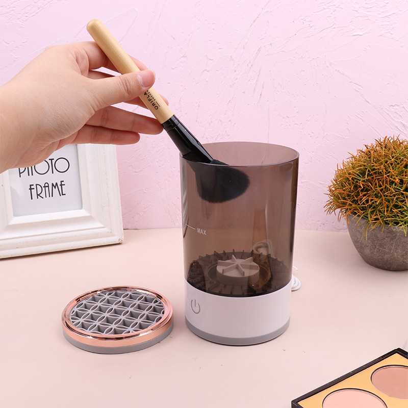 Electric Makeup Brush Cleaner – Rechargeable, Fast Drying